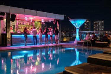 Above sky bar pic Above sky bar pic