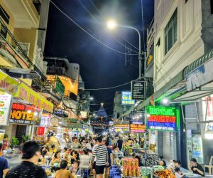 Quy Nhon Food Street at Night